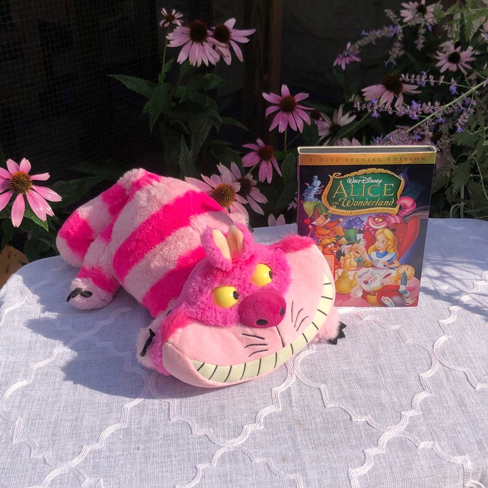 DISNEY Alice in Wonderland CHESHIRE CAT Large Stuffed plush & DVD set